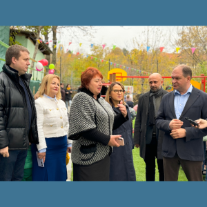 Complex de joacă și sport incluziv a fost amenajat la Grădinița nr. 167 din sectorul Centru